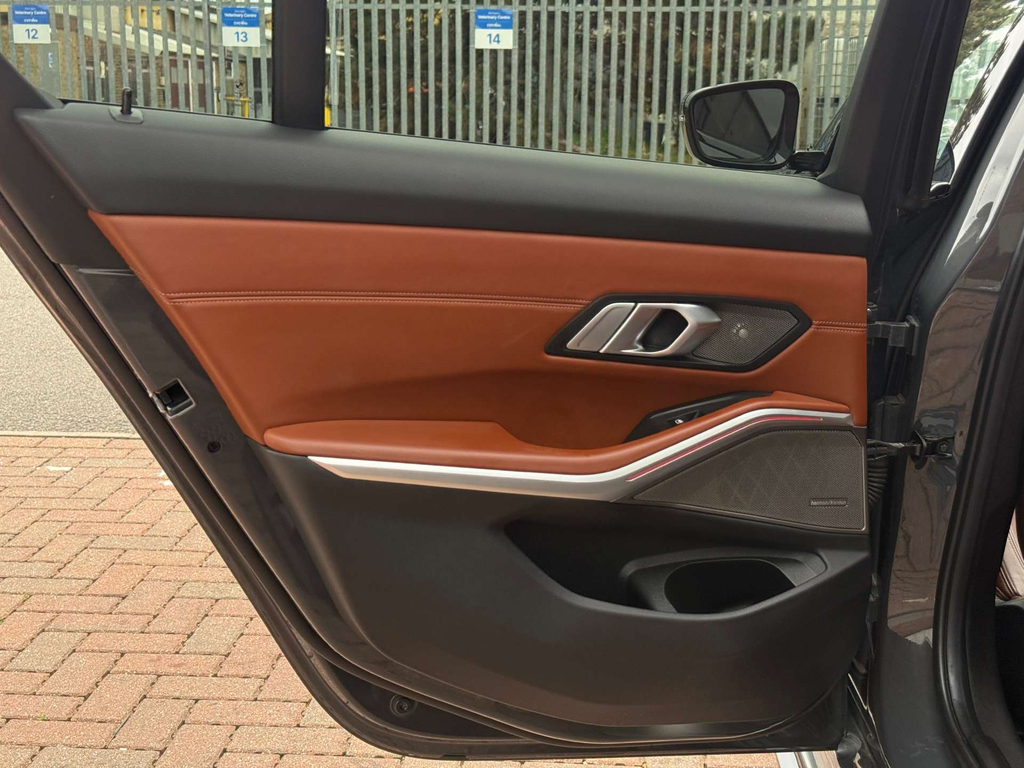 BMW 3 Series 330I M Sport Step Black #43