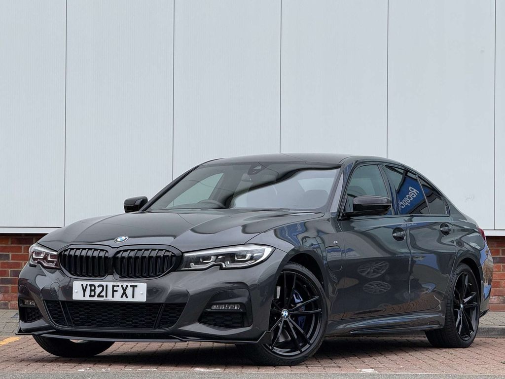 BMW 3 Series 330I M Sport Step Black #3