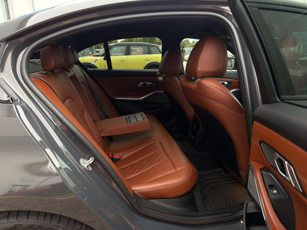 BMW 3 Series 330I M Sport Step Black #41