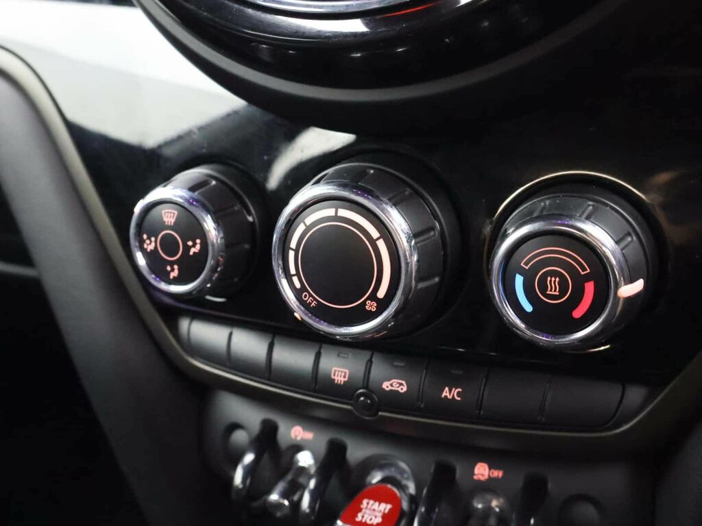 Mini Countryman Hatchback Black #17