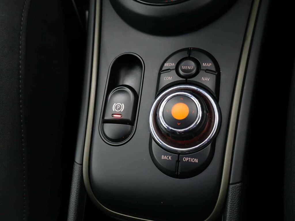 Mini Countryman Hatchback Black #19