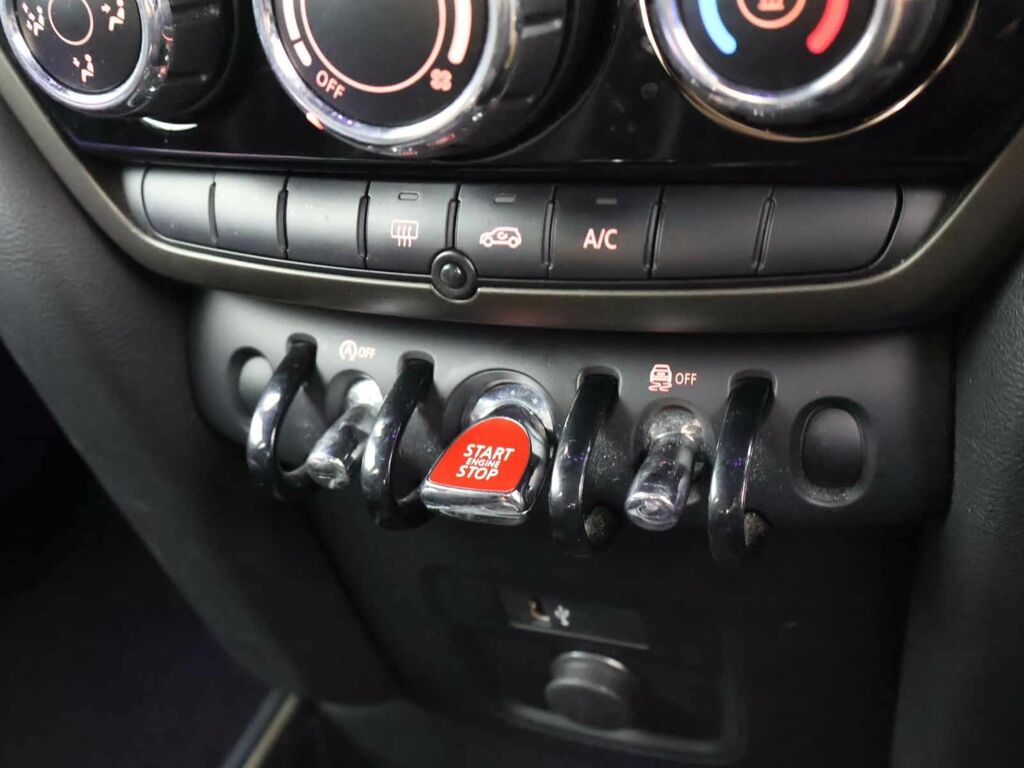 Mini Countryman Hatchback Black #18