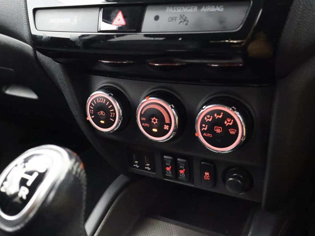 Mitsubishi ASX Juro Black #14