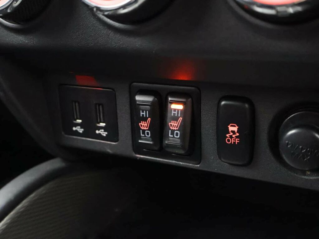 Mitsubishi ASX Juro Black #15