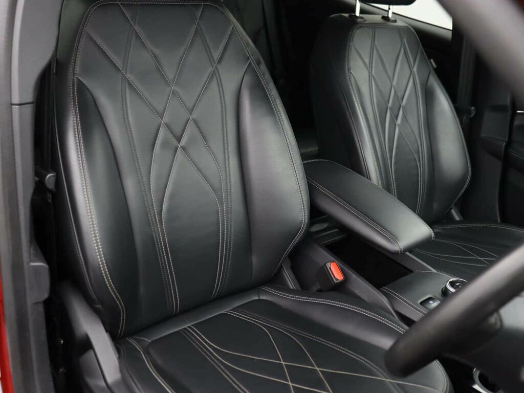 Ford Mustang Mach-E Extended Range 91Kwh Suv Aw Black #7