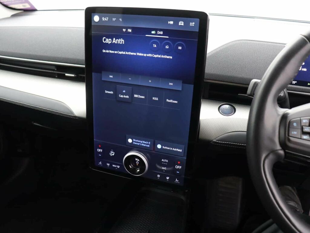 Ford Mustang Mach-E Extended Range 91Kwh Suv Aw Black #16
