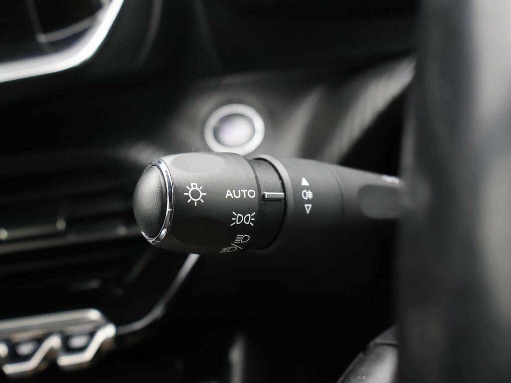 Peugeot e-208 Hatchback Grey #20