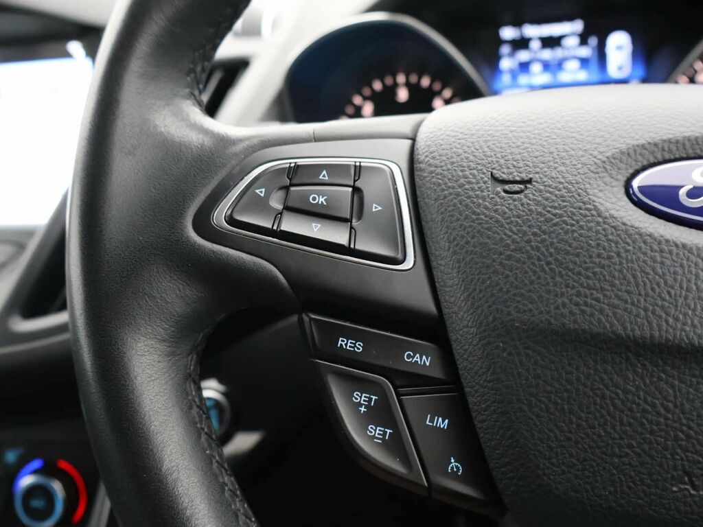 Ford Kuga 2.0 Tdci 180 St-line X Silver #23