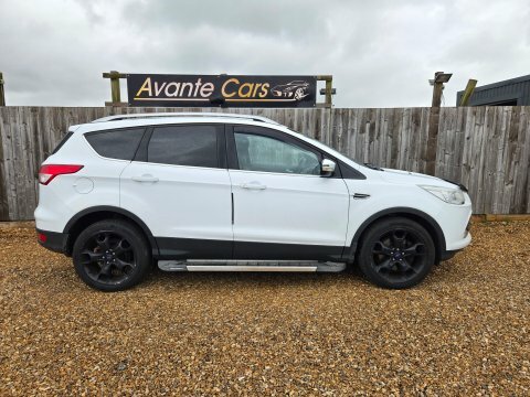 Ford Kuga Titanium Tdci MT15EXW White #2