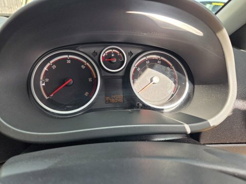 Vauxhall Corsa Excite Red #14
