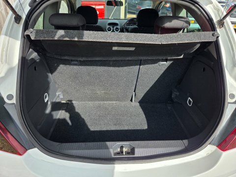 Vauxhall Corsa Excite Red #20
