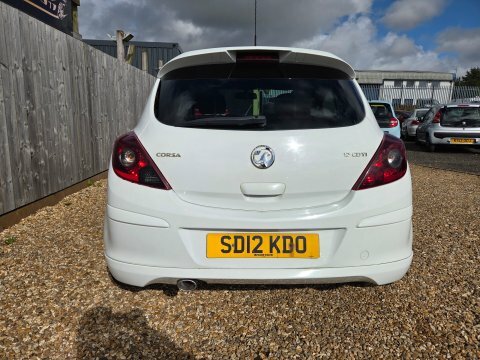 Vauxhall Corsa Excite Red #4