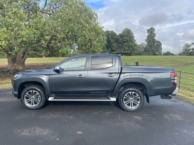 Mitsubishi L200 2020 2.2 Di-d Dc Warrior Pickup Double Cab Die Grey #2