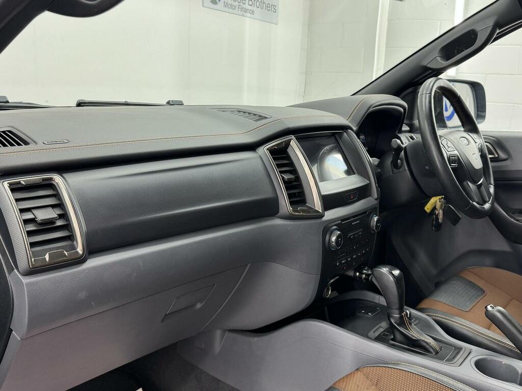 Ford Ranger Tdci Wildtrak Grey #20