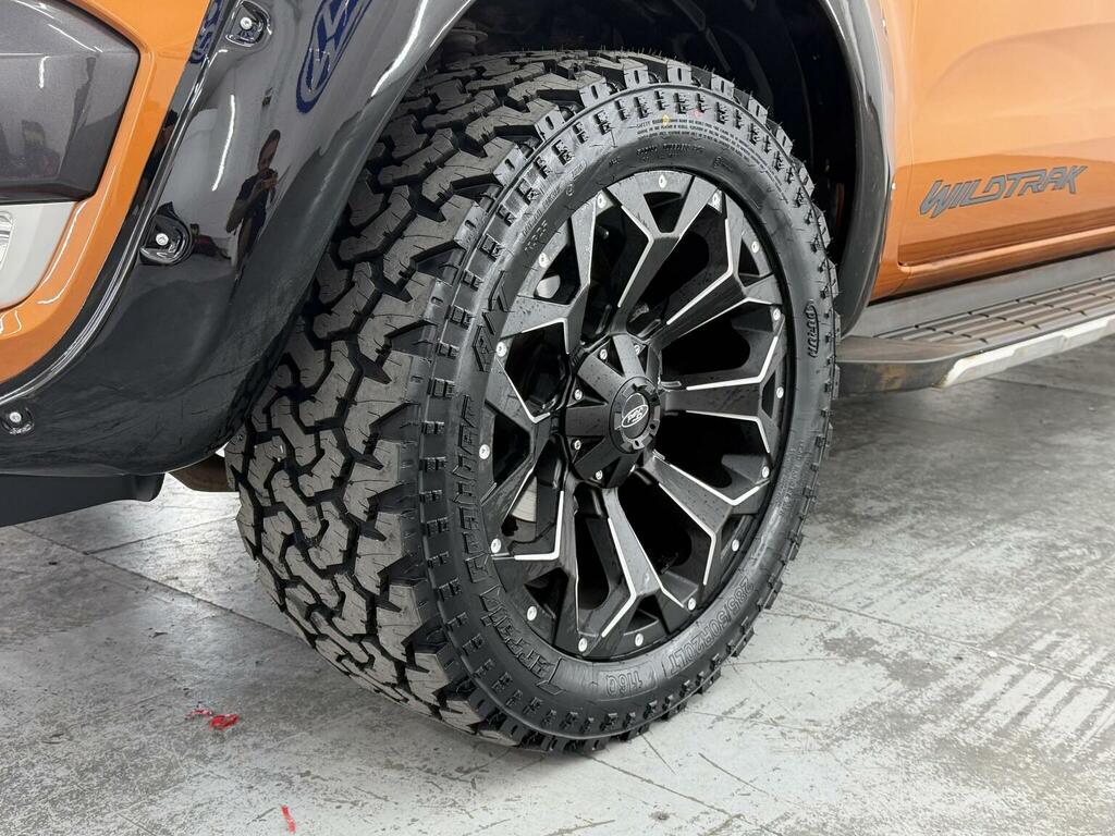 Ford Ranger 3.2 Tdci Wildtrak 4Wd Euro 5 Orange #2