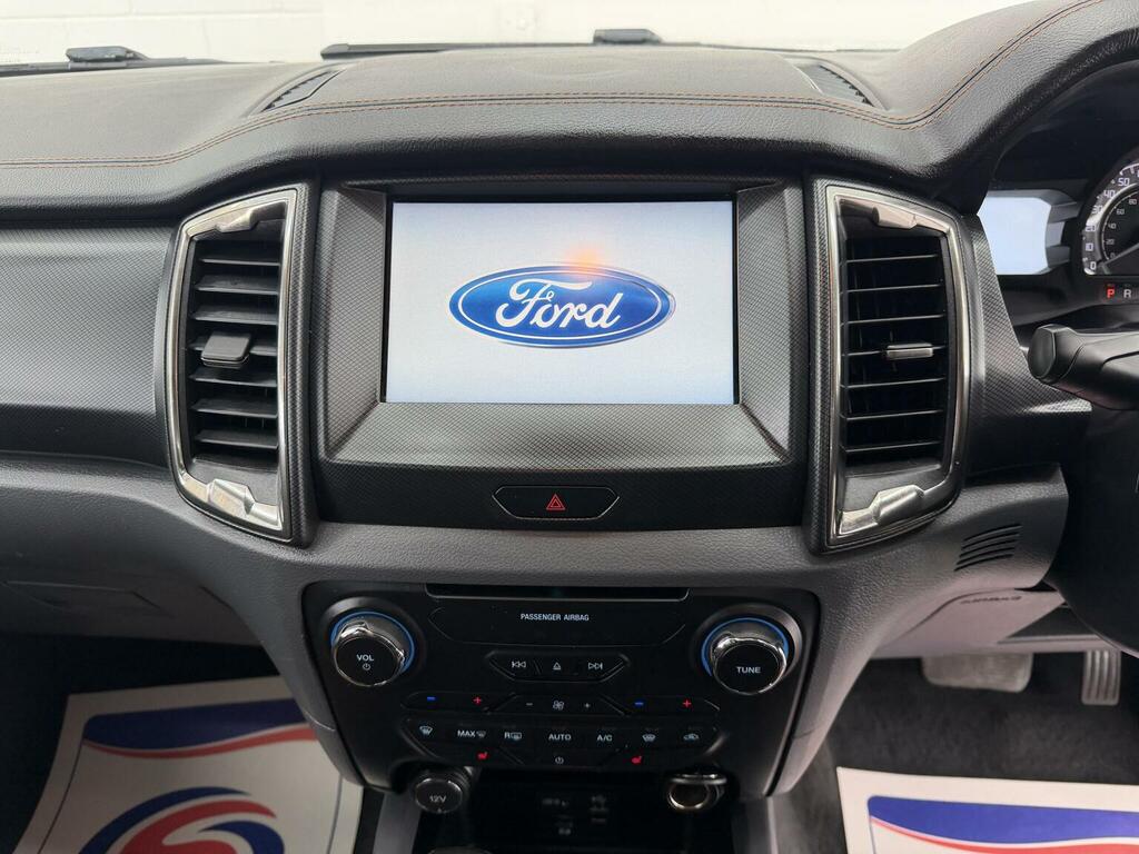 Ford Ranger 3.2 Wildtrak 4X4 Dcb Tdci 197 Bhp White #19