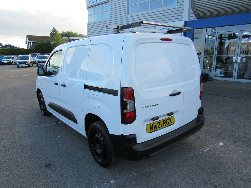 Peugeot Partner Bluehdi 1000 Professional Euro 6 White Van White #4