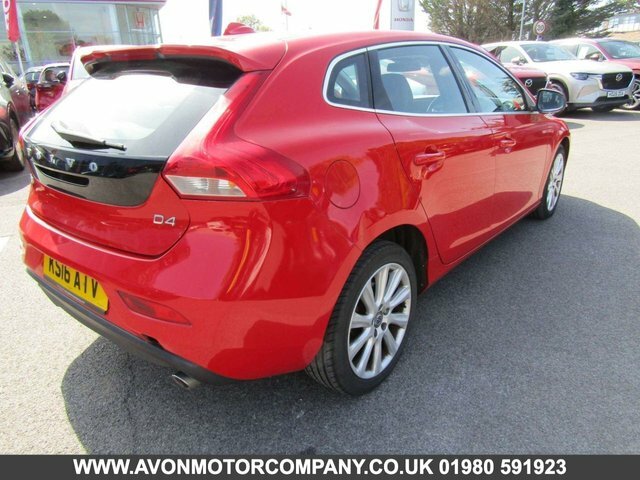 Volvo V40 2.0 D4 Se Lux Nav Hatchback Euro Red #5