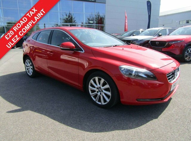 Volvo V40 2.0 D4 Se Lux Nav Hatchback Euro Red