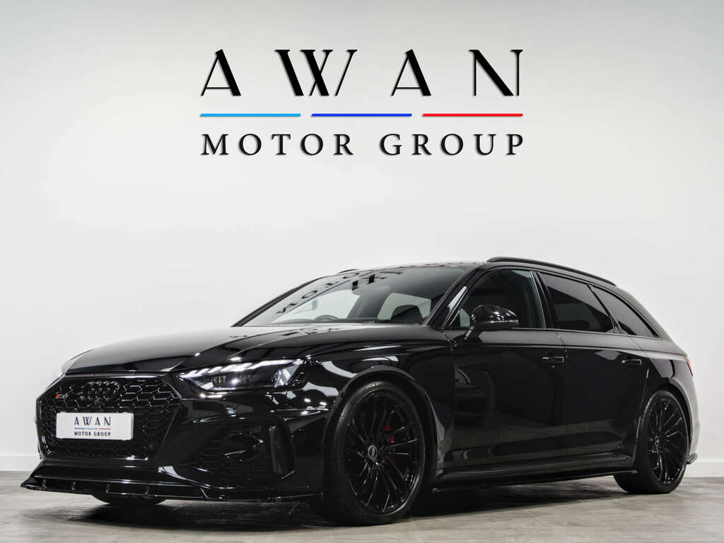 Audi RS4 2.9 Rs 4 Carbon Black Tfsi Quattro 4Wd Black
