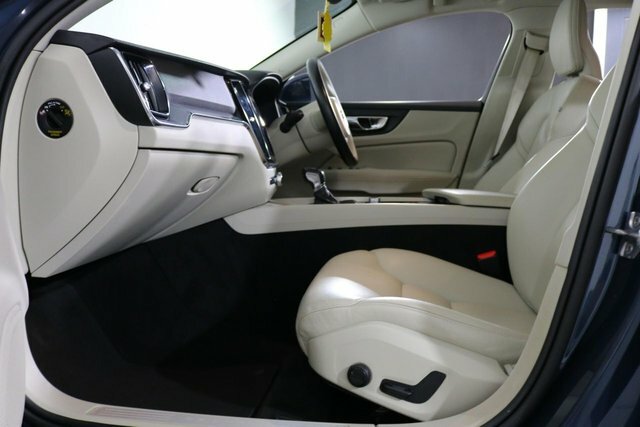 Volvo V60 Grey #26