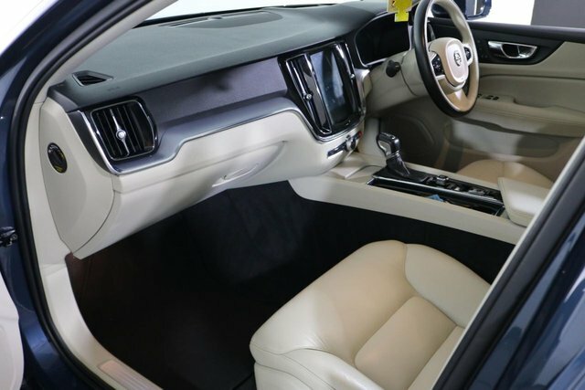 Volvo V60 Grey #27
