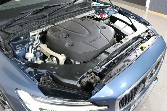 Volvo V60 Grey #70