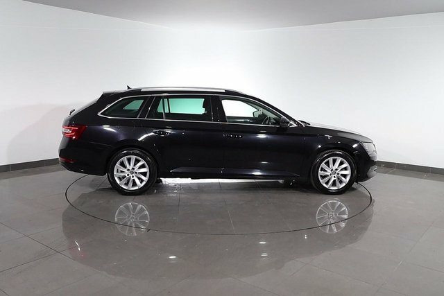 Skoda Superb 1.4 Superb Se Black #85