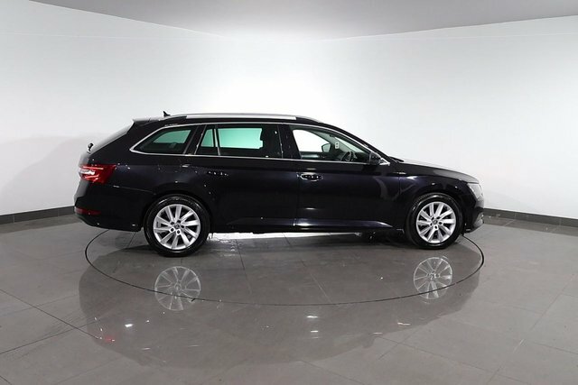 Skoda Superb 1.4 Superb Se Black #84