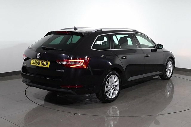 Skoda Superb 2.0 Tdi Se Technology Estate Eur Black #6