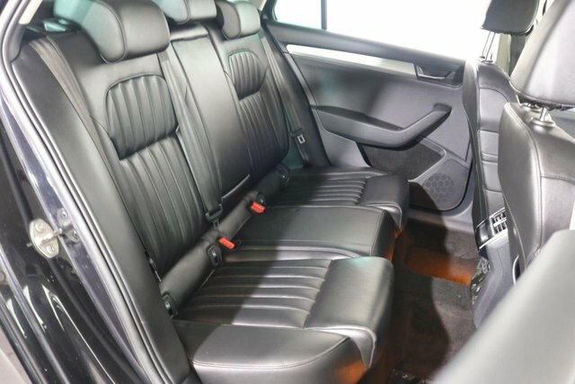 Skoda Superb 1.4 Superb Se Black #19