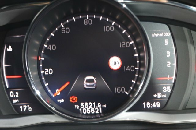 Volvo XC60  Grey #30