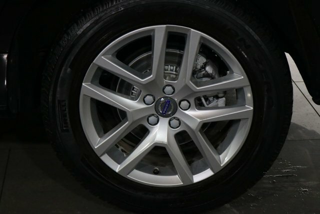 Volvo XC60  Grey #14