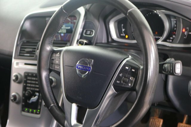 Volvo XC60  Grey #17