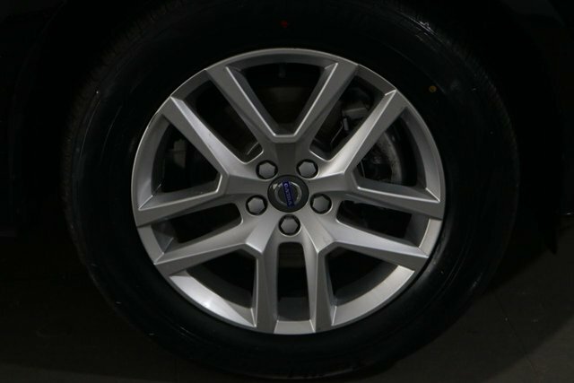 Volvo XC60  Grey #16