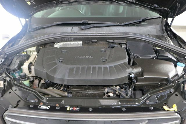 Volvo XC60  Grey #41