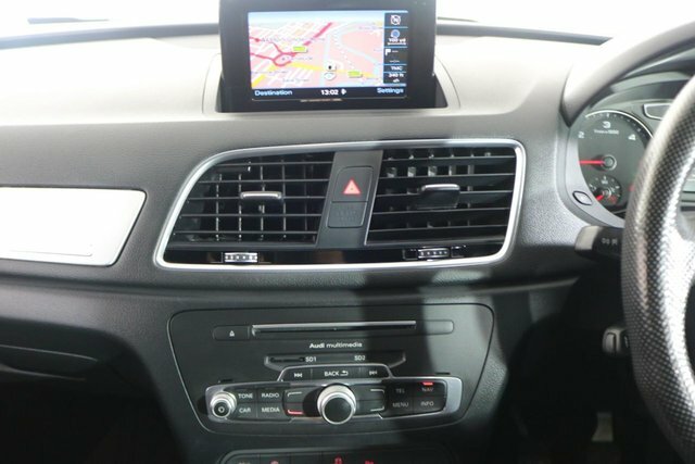 Audi Q3 2.0 Tdi S Line Plus Suv Quattro Grey #4