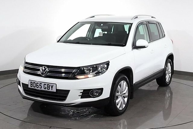 Volkswagen Tiguan 2.0 Tdi Bluemotion Tech Match Suv Manua White #5