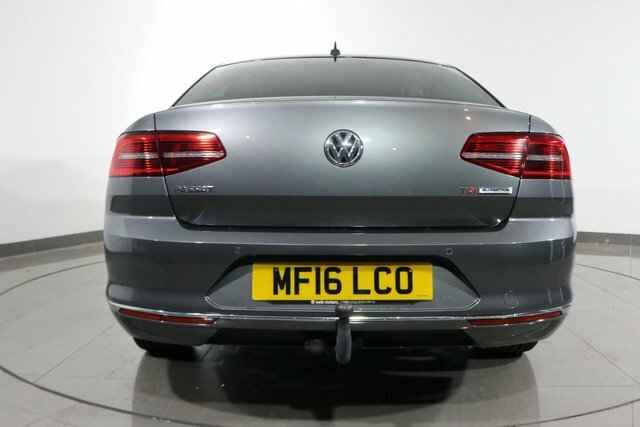 Volkswagen Passat Passat Gt Tdi Bluemotion Technology White #65