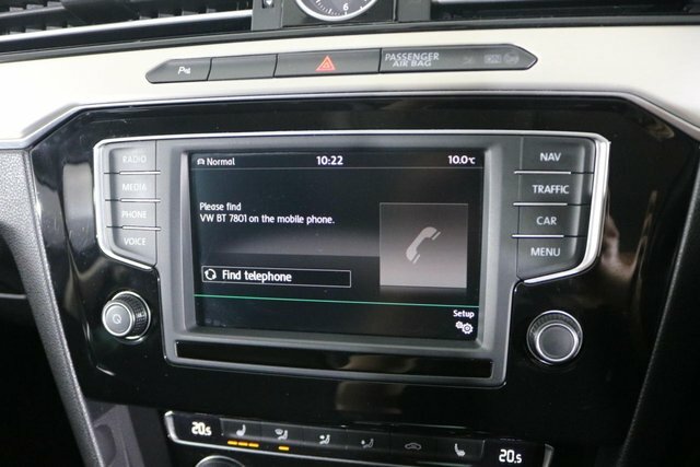 Volkswagen Passat Passat Gt Tdi Bluemotion Technology White #40