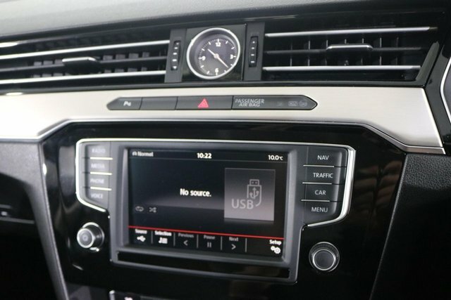 Volkswagen Passat Passat Gt Tdi Bluemotion Technology White #38