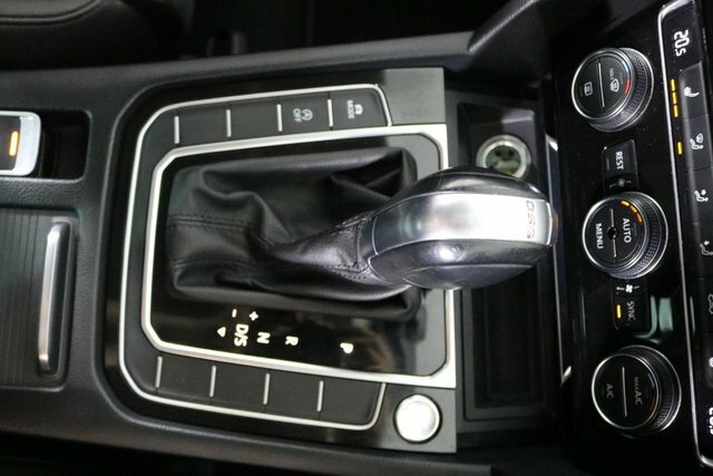 Volkswagen Passat Passat Gt Tdi Bluemotion Technology White #48