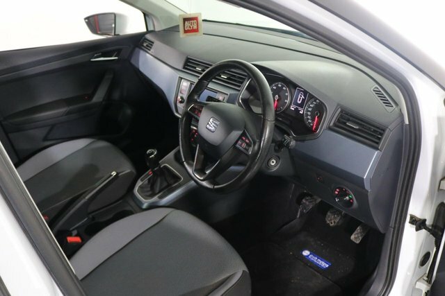 Seat Arona 1.0 Tsi Se Dsg Black #16