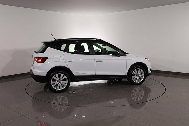 Seat Arona 1.0 Tsi Se Dsg Black #75
