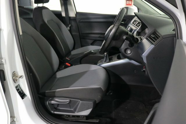 Seat Arona 1.0 Tsi Se Dsg Black #18