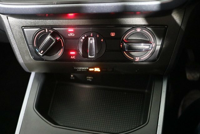 Seat Arona 1.0 Tsi Se Dsg Black #35