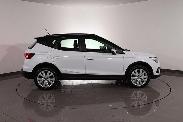 Seat Arona 1.0 Tsi Se Dsg Black #8