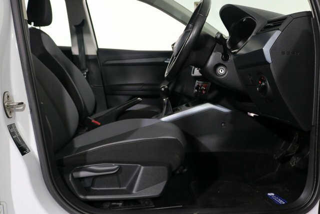Seat Arona 1.0 Tsi Se Dsg Black #17
