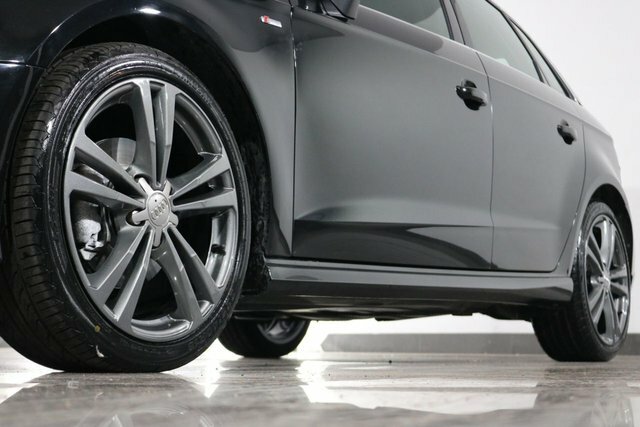 Audi A3 Black Edition 35 Tfsi 150 Ps S Tronic Blue #24