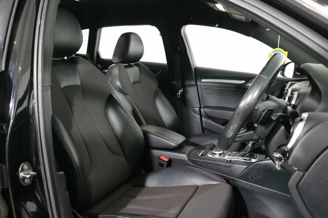 Audi A3 Black Edition 35 Tfsi 150 Ps S Tronic Blue #5